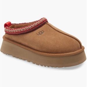Ugg Tazz platform slippers in chestnut